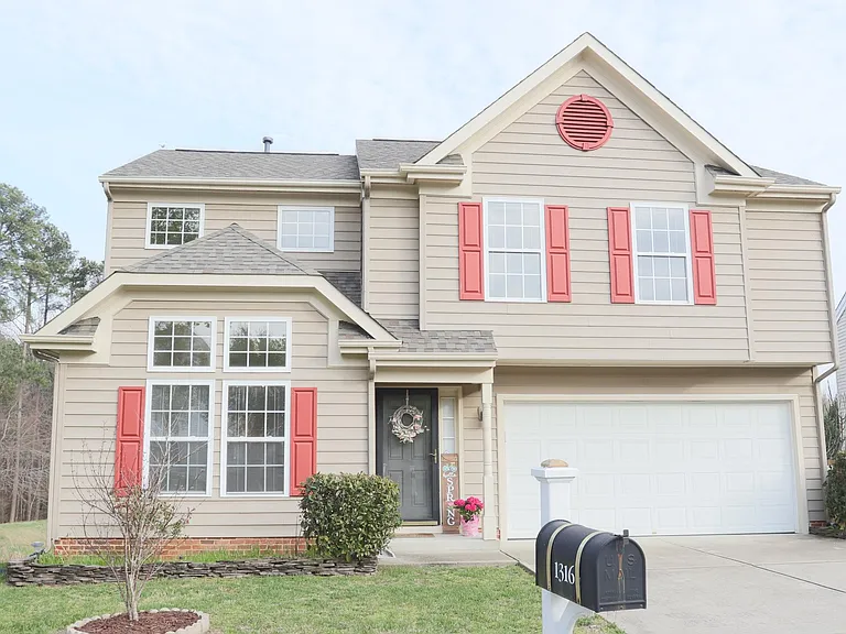 1316 Pebble Creek Xing — Photo 64