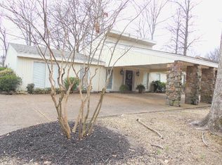 1500 Fairway Dr, West Memphis, AR 72301