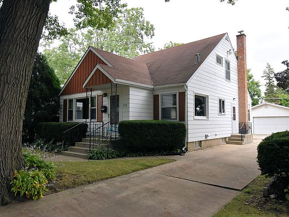 2nd image of 203 N Martin Ave