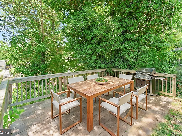7634 Normandy Rd — Photo 24