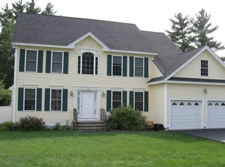 5 Nathan Hale Ln, Merrimack, NH 03054