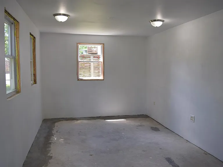 7631 Walcott St — Photo 19