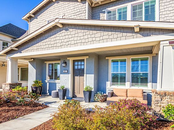 2nd image of 1821 Cannery Loop