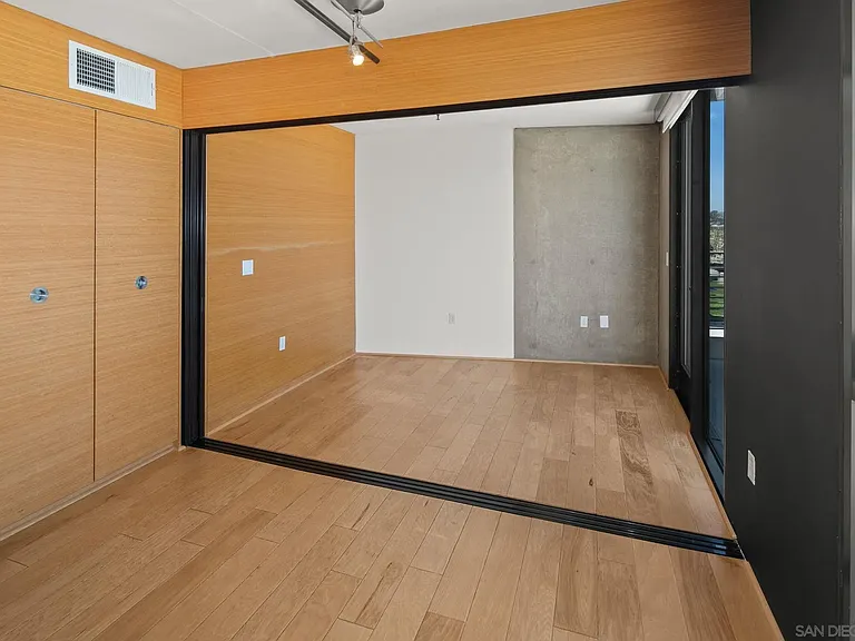 1780 Kettner Blvd #802 — Photo 33