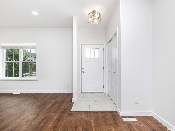 4th image of 432 Underhill ROAD