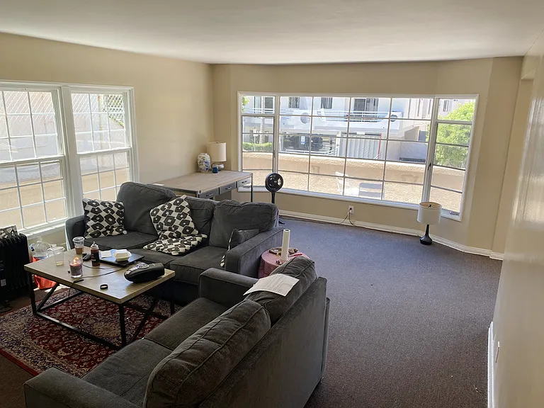 404 Landfair Avenue, Westwood, CA 90024, UNIT #1 - Living Room