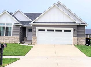 2616 Red Rock Rd, Normal, IL 61761