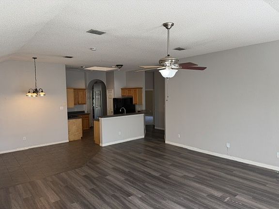 2nd image of 8806 Oakwood Ln