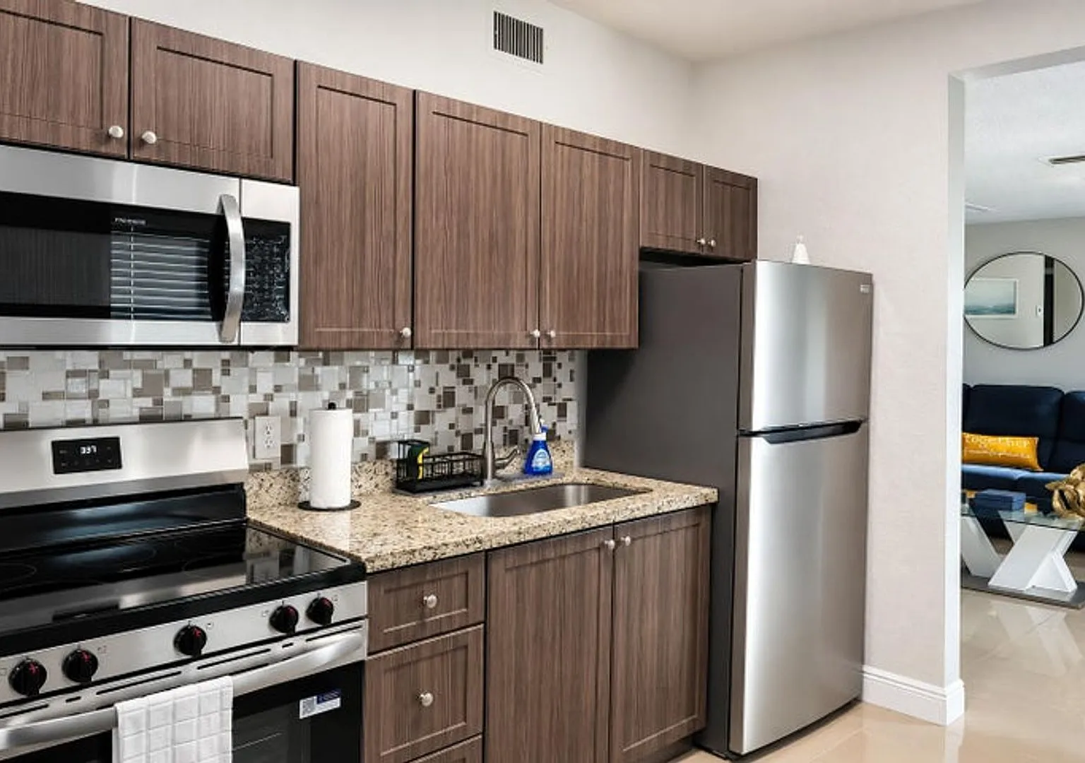 1558 NW 5TH Avenue, Pompano Beach, FL 33060 — Photo 1