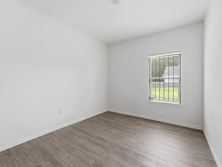 319 N Carolina St #B — Photo 13