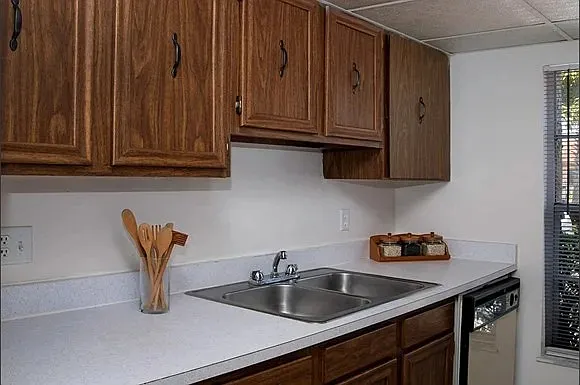 Three Fountains Apartments — Photo 13