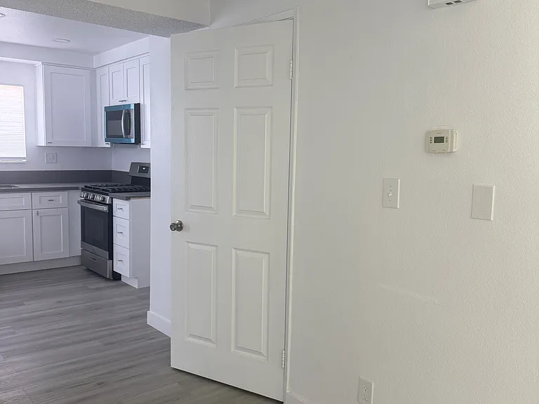 8162 Major Cir #A — Photo 11