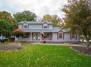1490 Sackett Hills Dr, Akron, OH 44313