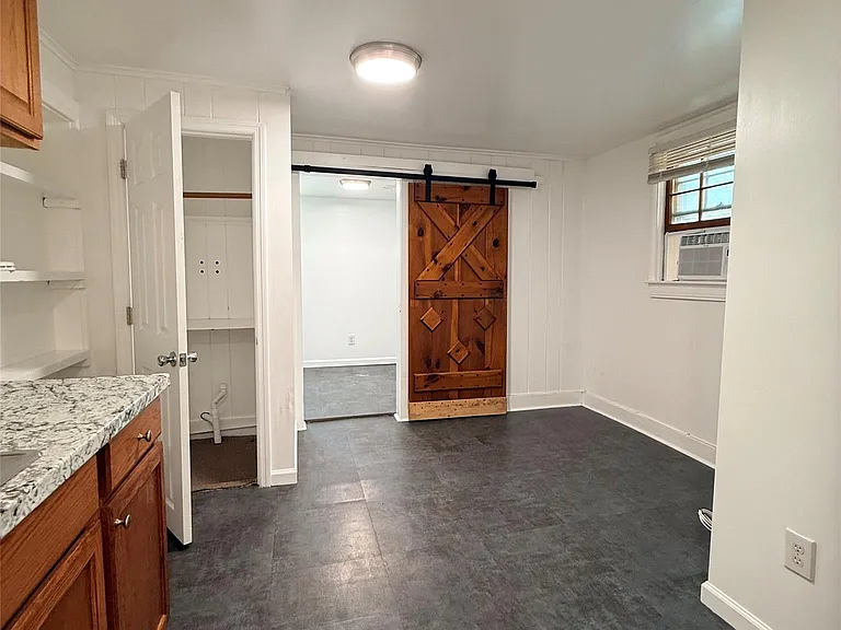 155 Main St #4 — Photo 6