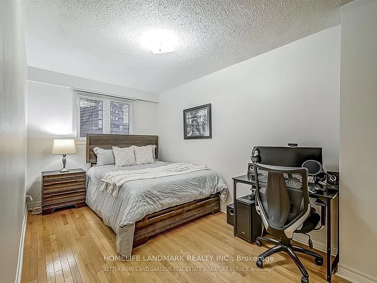 63 Chalfield Ln — Photo 8