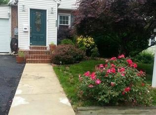 5122 Mangum Rd, College Park, MD 20740