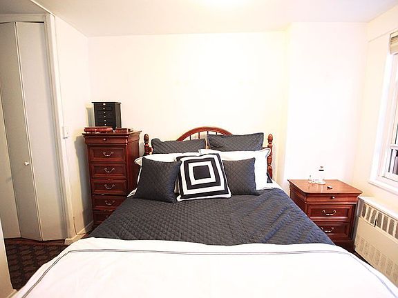 3rd image of 200 E 84th St APT 6E