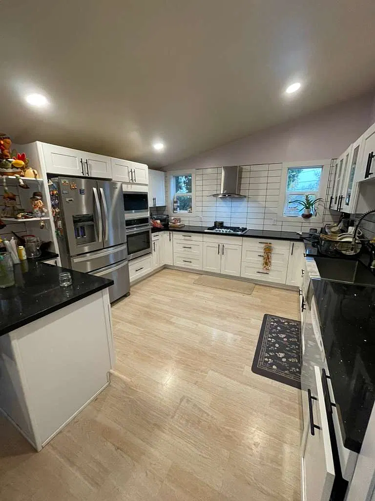 3 bed, 1600 sqft, $2,450 — Photo 3