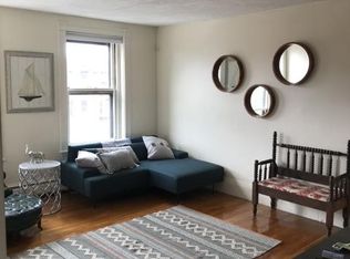 306 Newbury St #10, Boston, MA 02115