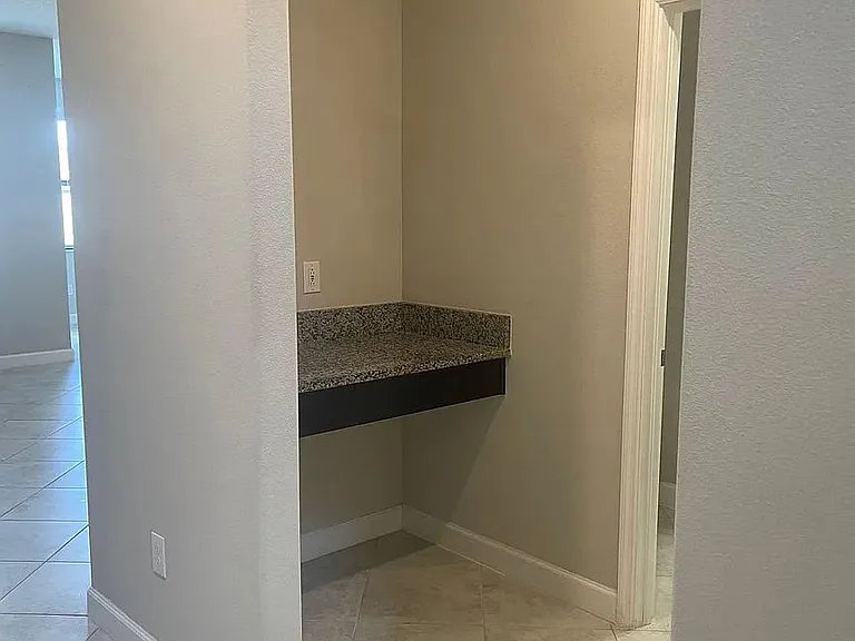 9671 Ivory Dr — Photo 4