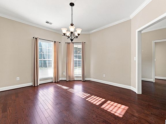 4th image of 321 Chesser Plantation Ln