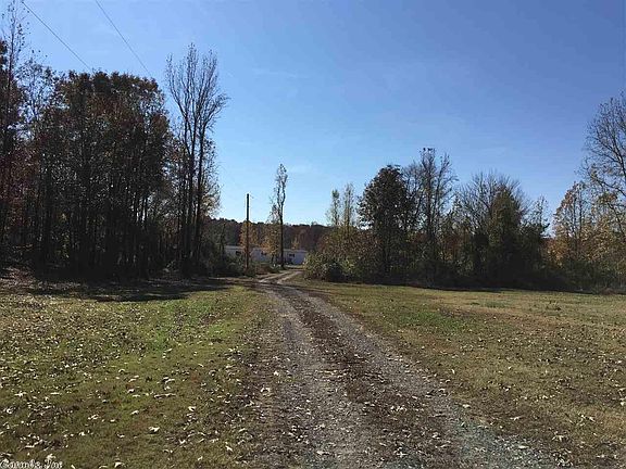 4th image of 132 Deer Valley Dr