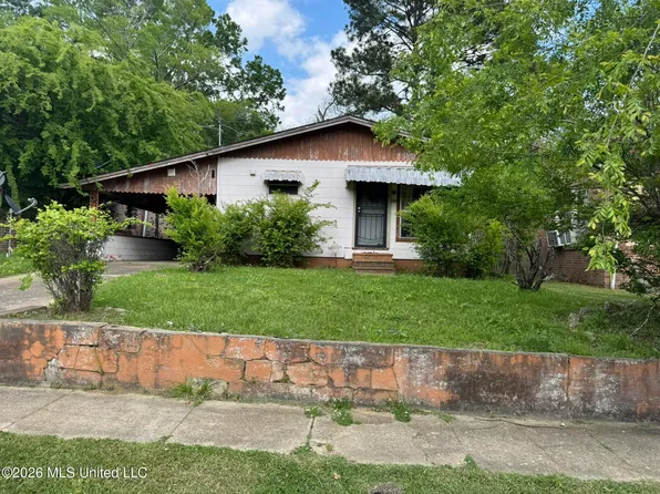 912 Summit St, McComb, MS 39648