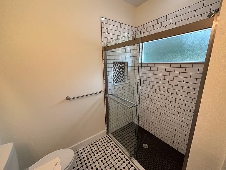 346 NW 3rd Ave — Photo 16
