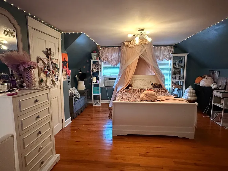 196 Fruit Hill Ave — Photo 21