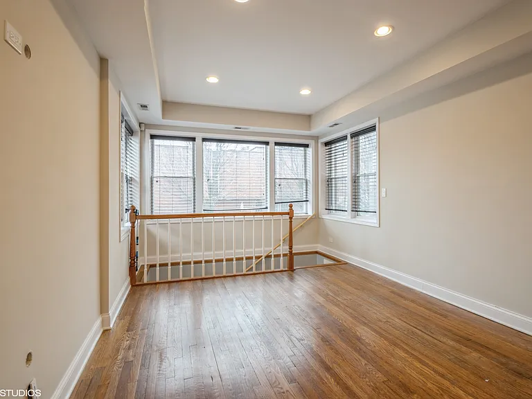 2417 N Ridgeway Ave #1 — Photo 6