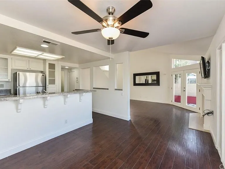 309 Stanford Ct #42 — Photo 13