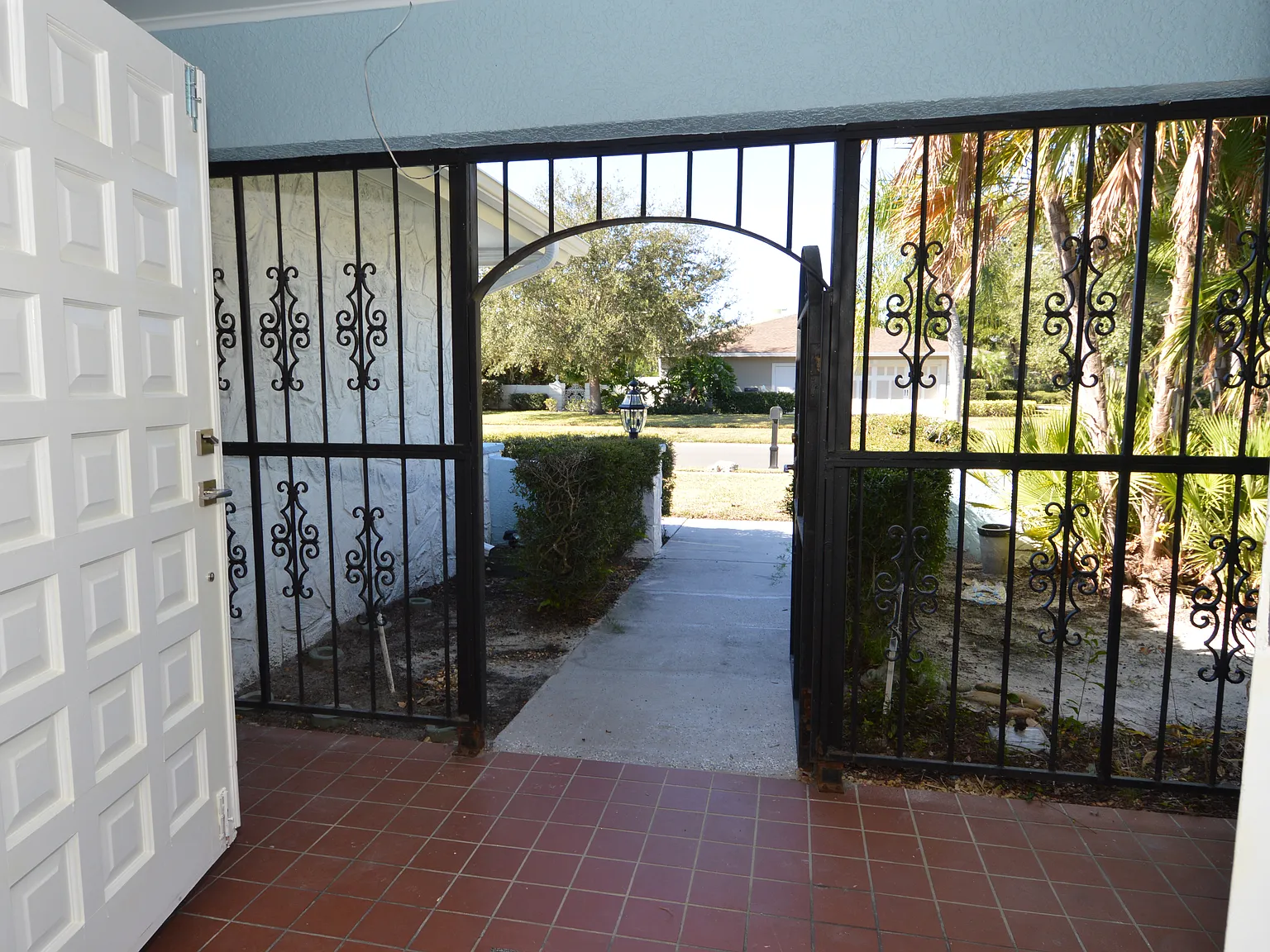 4 bed, 2628 sqft, $5,500 — Photo 3