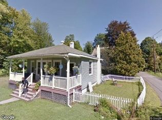 11 Peck Ave, Round Lake, NY 12151