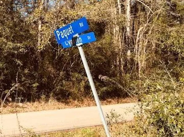 29227 Paquet Rd, Lacombe, LA 70445