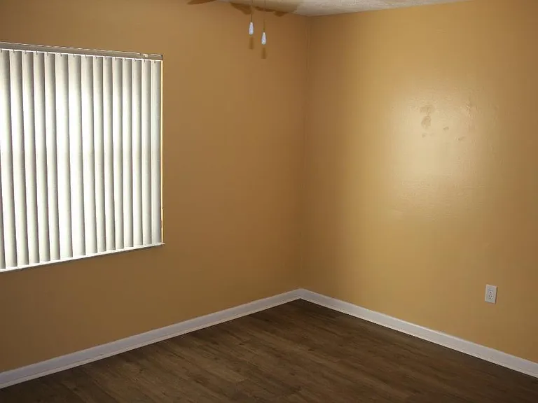 15335 SW 43rd Avenue Rd — Photo 31