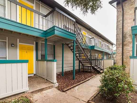 3rd image of 901 W Silver Sands Dr APT 1502
