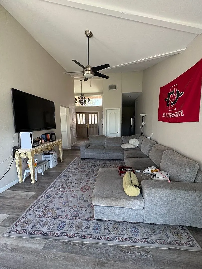 5215-5217 Catoctin Drive — Photo 2