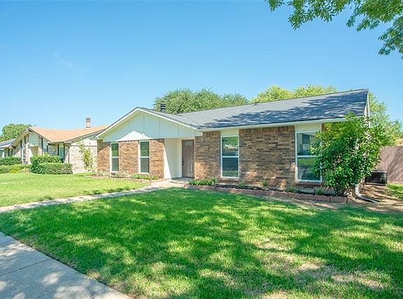 3rd image of 4932 Watkins Dr
