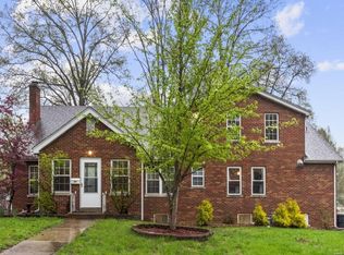 600 S Douglas Ave, Belleville, IL