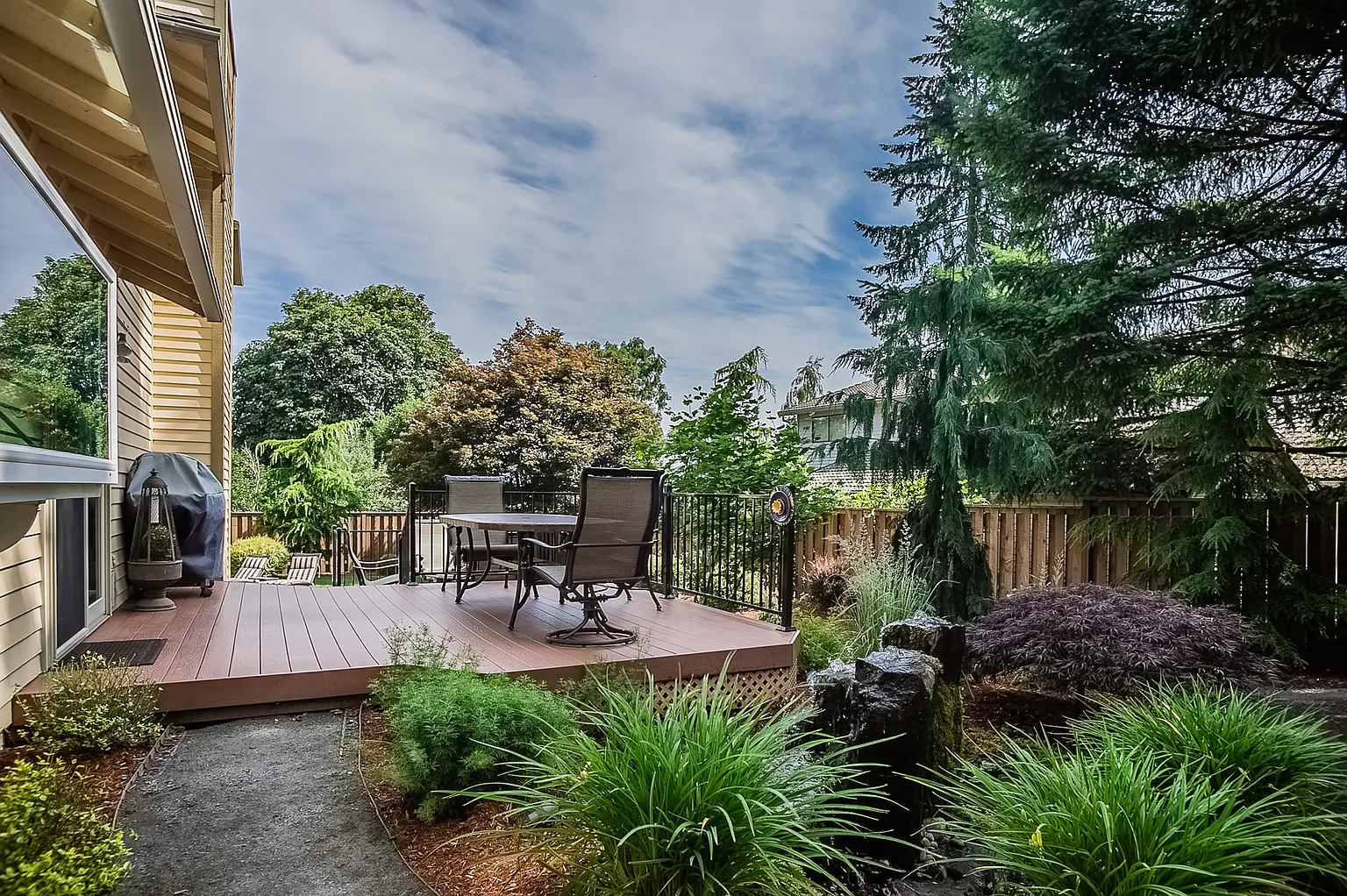 7732 SE Blinkhorn Way photo 1