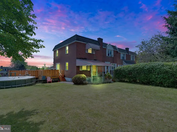 2101 Delmar Dr, Folcroft, PA 19032