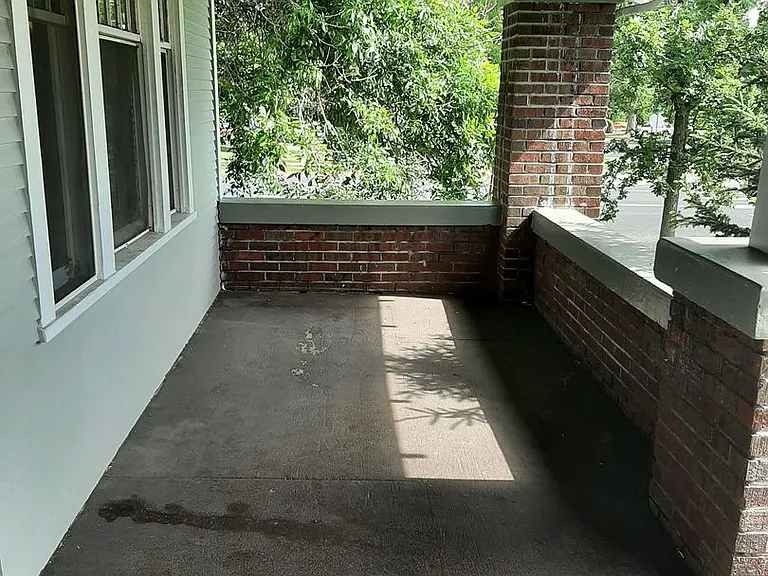 (2001 9th Ave) — Photo 3