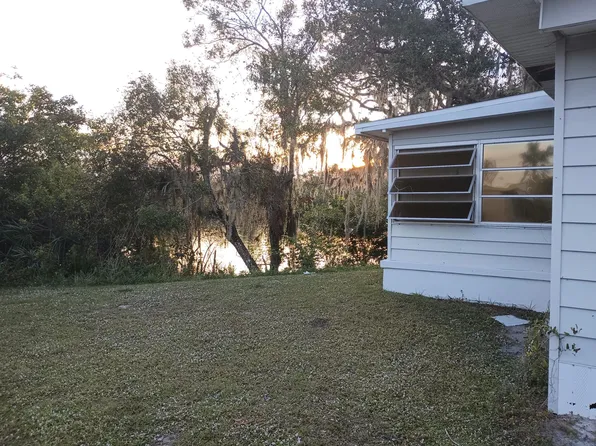 5 Quintana Roo Court, Port St Lucie, FL 34952