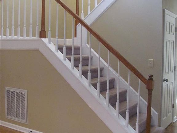 3rd image of 116 Medicine Bend Ct