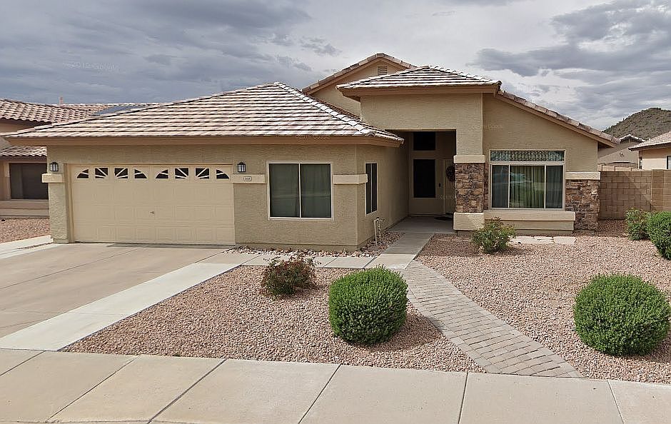 1st image of 1614 E Montoya Ln