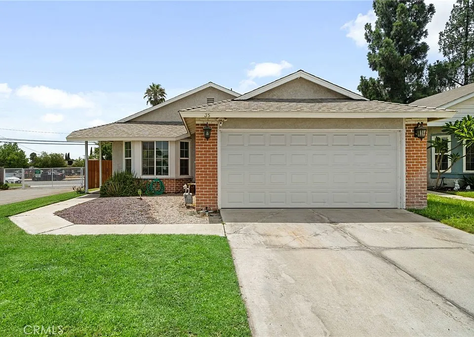 15957 Randall Ave