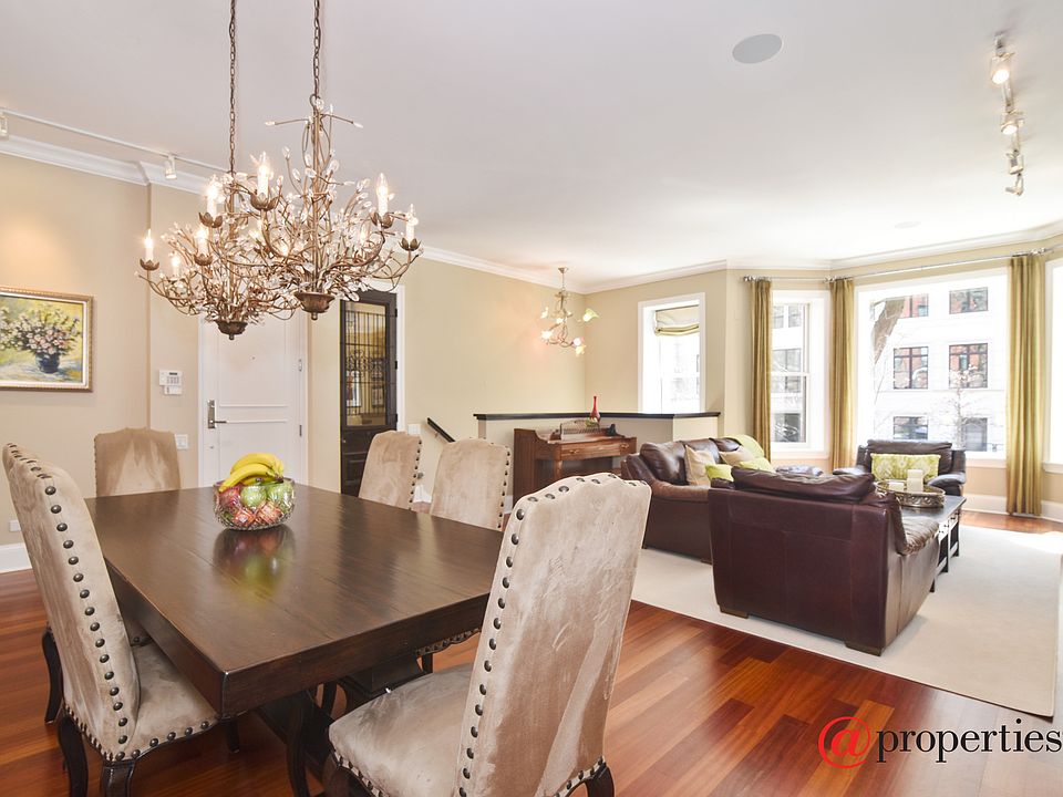 Living Room / Dining Room