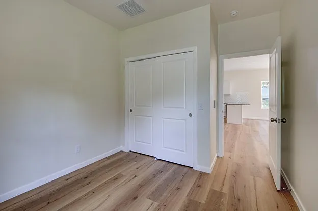 3 bed, 1357 sqft, $1,300 — Photo 4