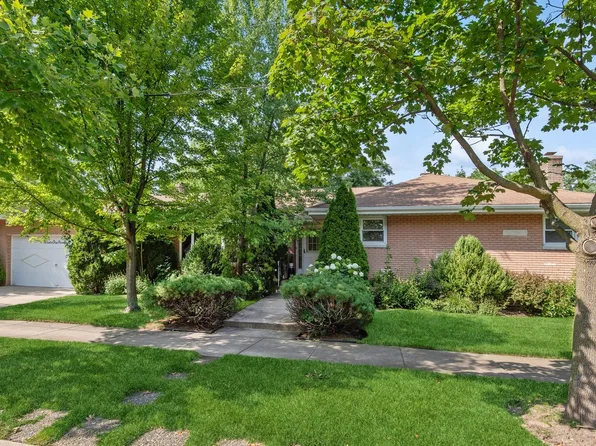 9100 Luna Ave, Morton Grove, IL 60053