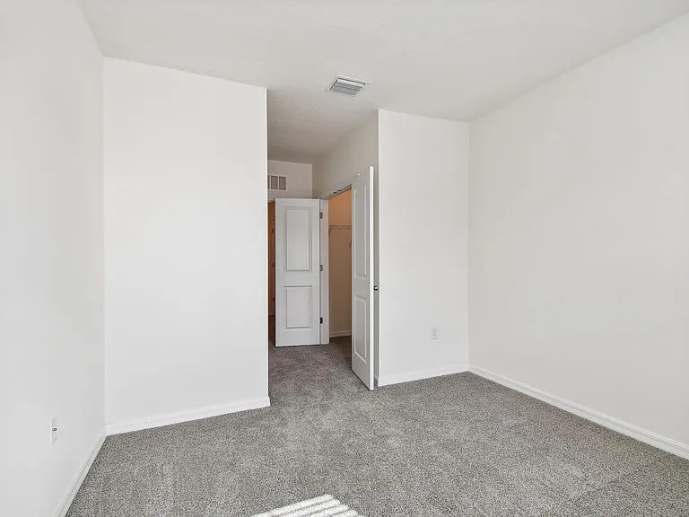 5679 English Oak Ln — Photo 49